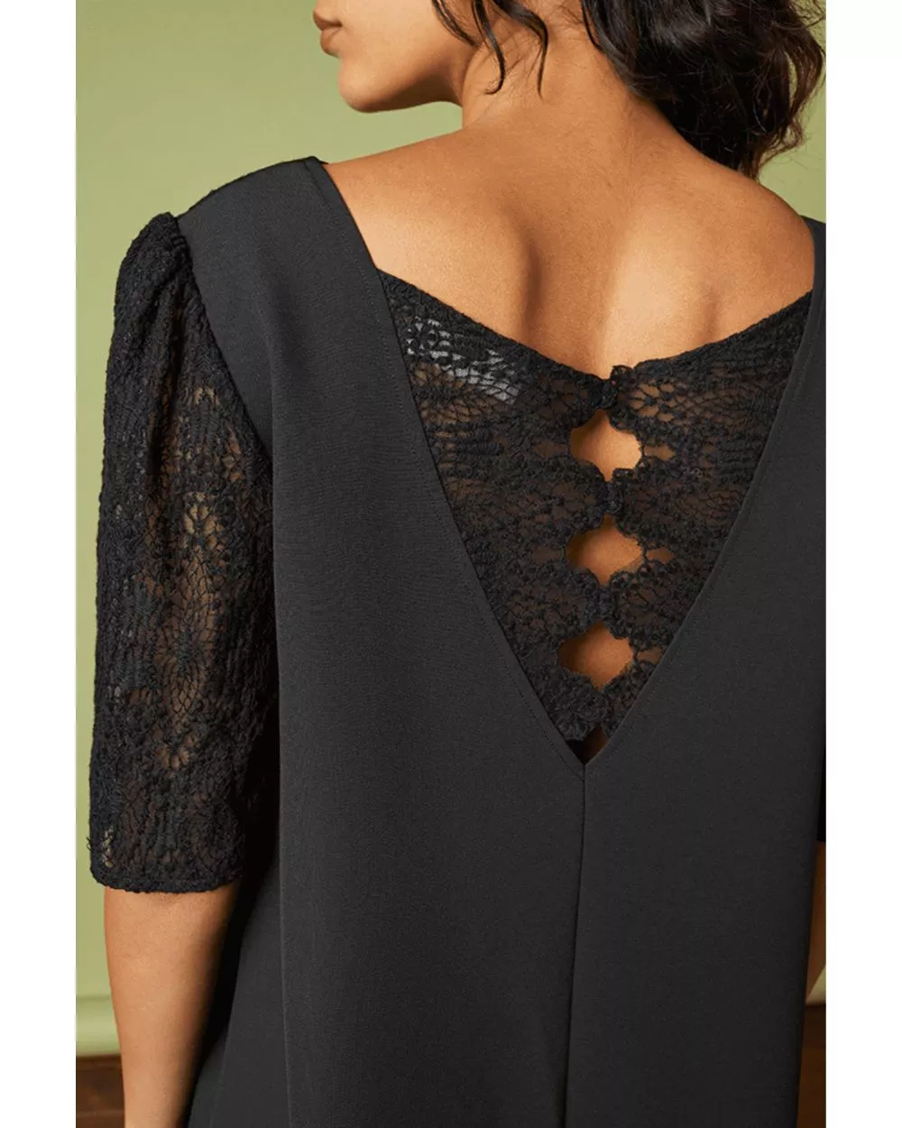 Robe Hippolite