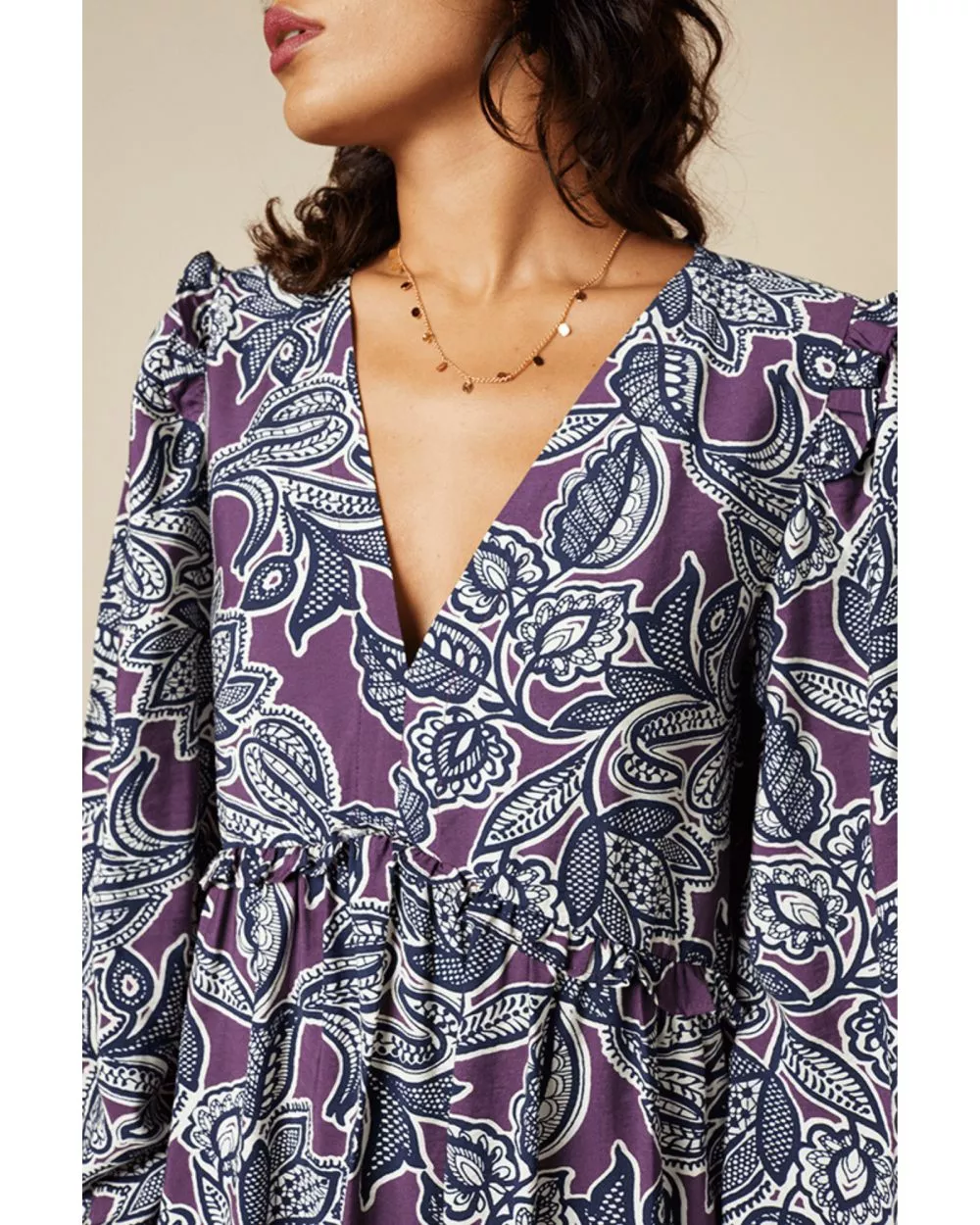 Robe Hella