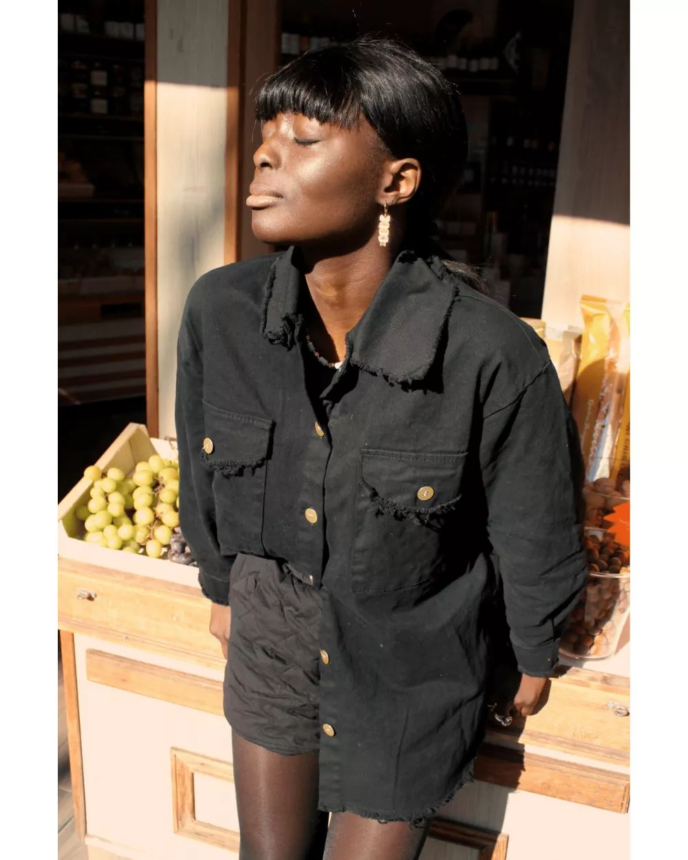 Veste Ioana Noire