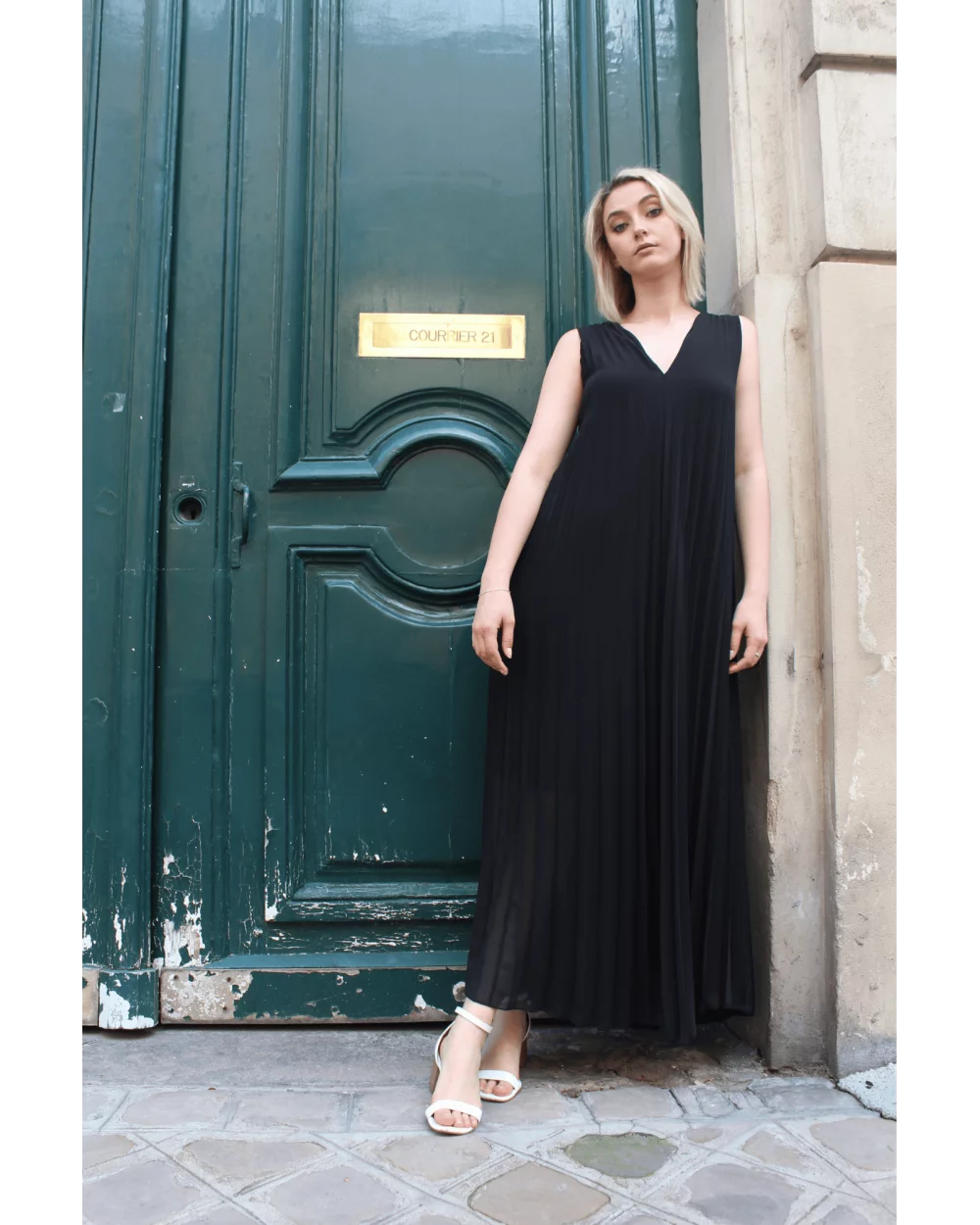 Robe Joanna Noire